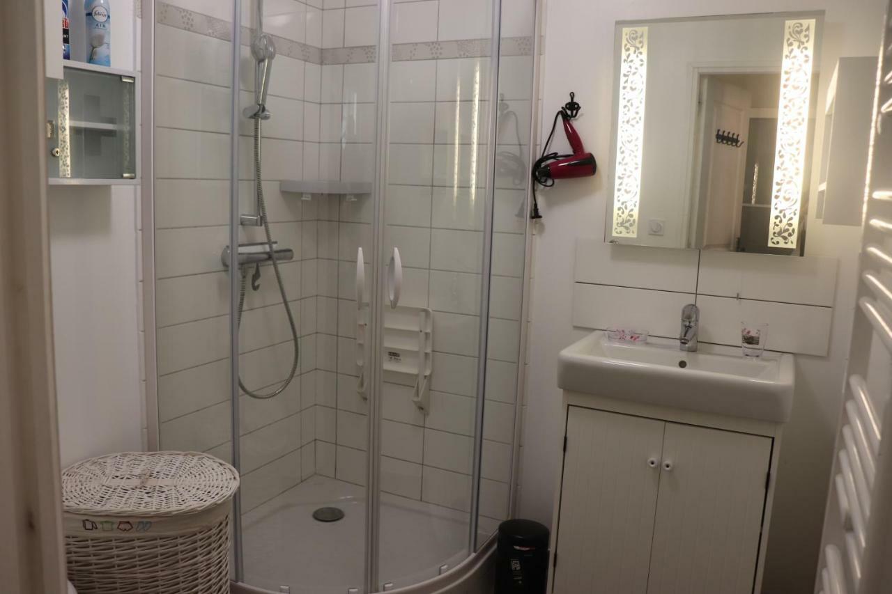 Villa des sables avec 1 studio pour 2 personnes pouvant être complété par une chambre si 4 personnes Cabourg Exterior foto